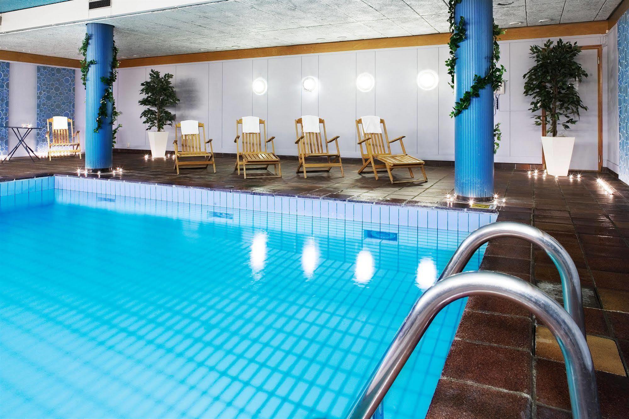First Hotel Witt Kalmar Ngoại thất bức ảnh